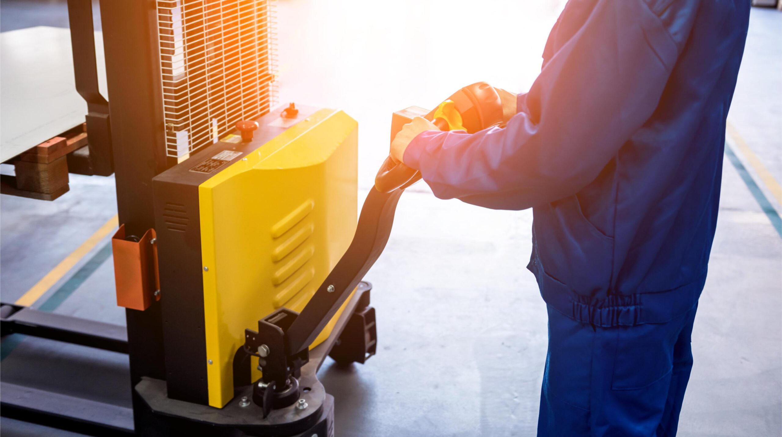 Efficiënt werken met elektrische tafelwagens in catering en hospitality